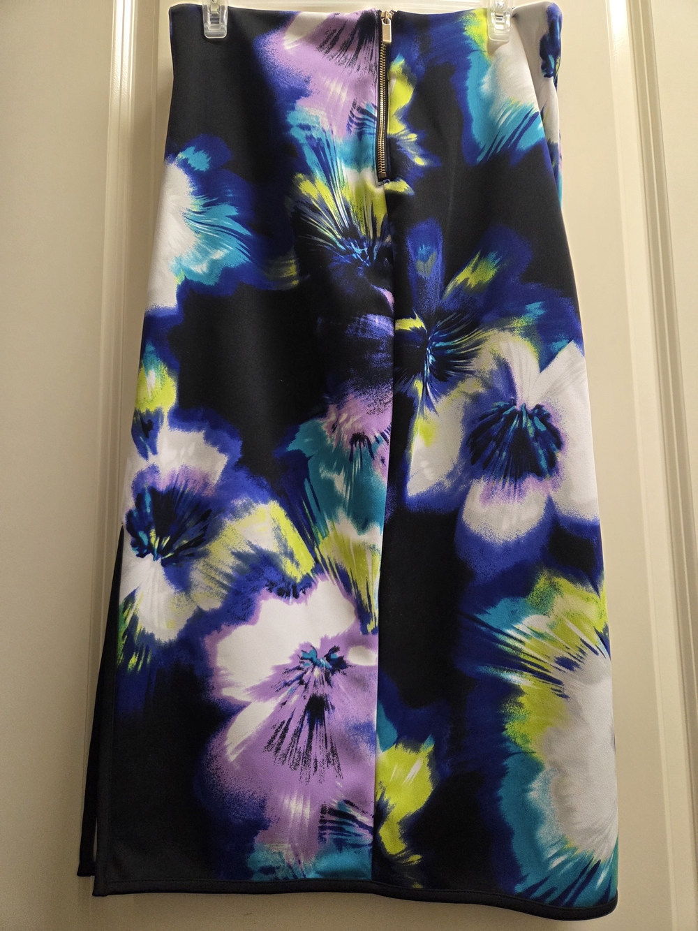 🍍 Floral Skirt